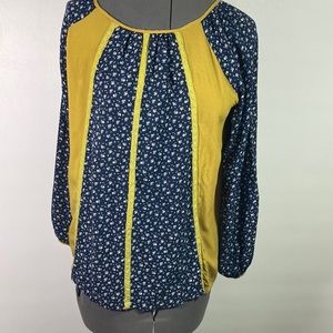 Comme Toi Long Sleeve Crew Neck Contrast Design Top Size Small